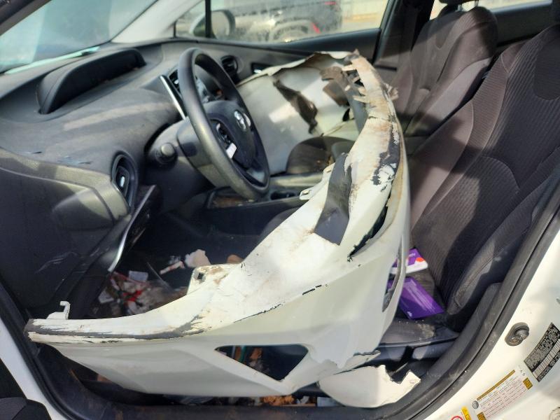 Photo 7 from auction – 2016 TOYOTA PRIUS with VIN JTDKBRFU1G3006870