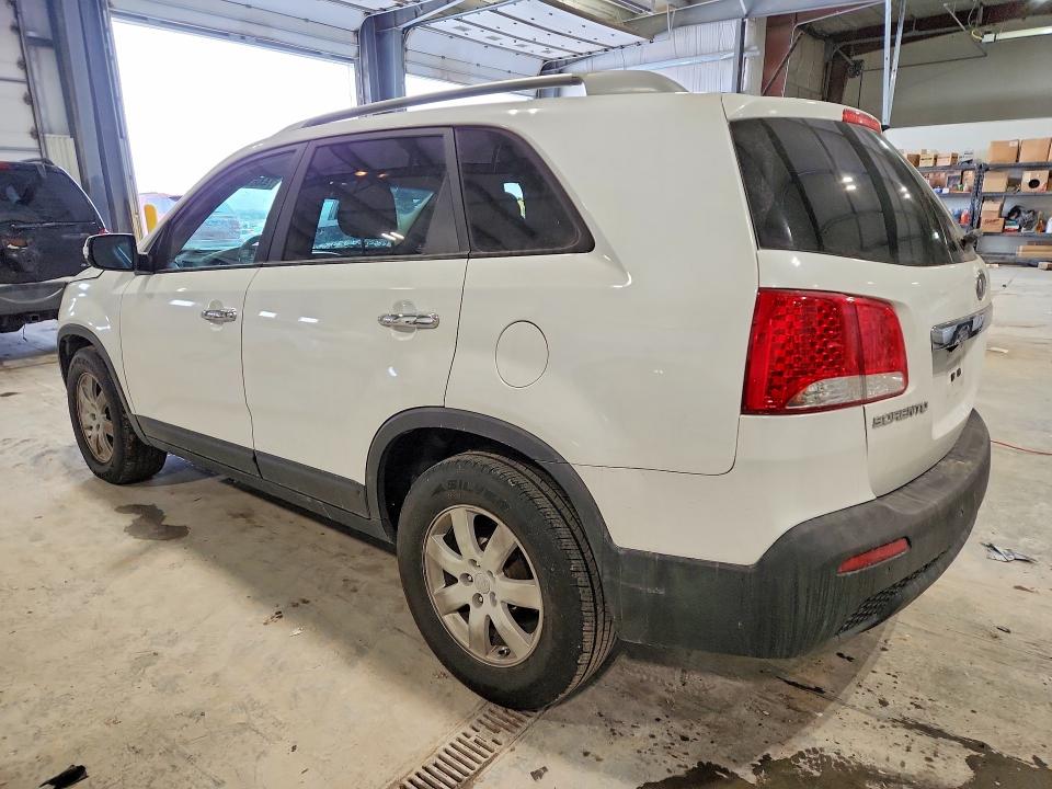 صورة رقم 2 من المزاد - 2013 KIA SORENTO مع VIN 5XYKT4A64DG343873