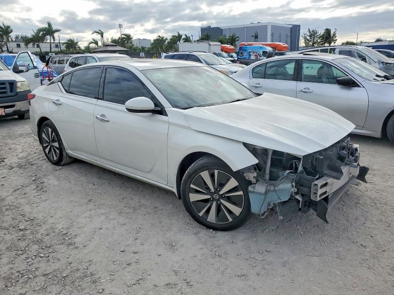 Photo 4 from auction – 2020 NISSAN ALTIMA SL with VIN 1N4BL4EV7LN310073