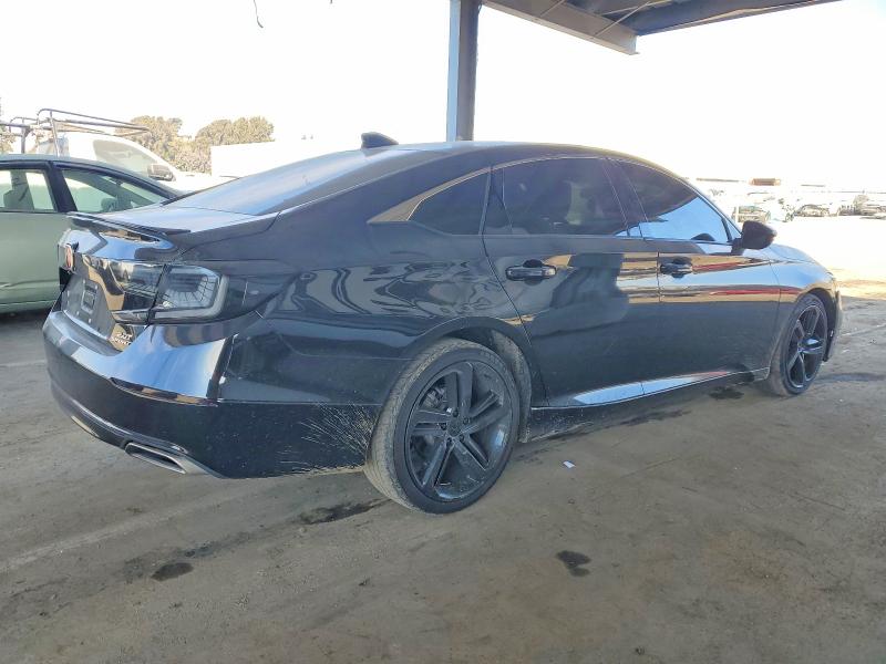 Photo 3 from auction – 2021 HONDA ACCORD SPO with VIN 1HGCV2F30MA002005