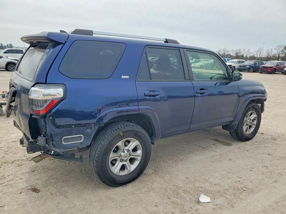 Photo 3 from auction – 2023 TOYOTA 4RUNNER with VIN JTEFU5JR2P5287133