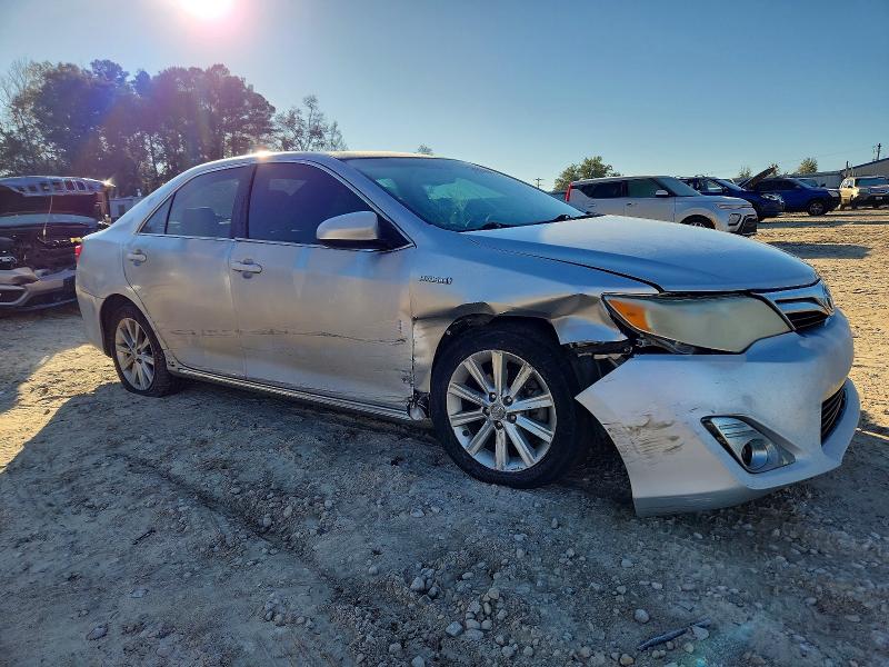 Photo 4 from auction – 2012 TOYOTA CAMRY with VIN 4T1BD1FK6CU025621