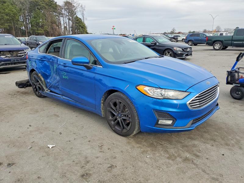 Photo 4 from auction – 2019 FORD FUSION SE with VIN 3FA6P0HD0KR280461
