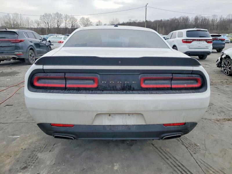 Photo 6 from auction – 2017 DODGE CHALLENGER with VIN 2C3CDZAG3HH519184