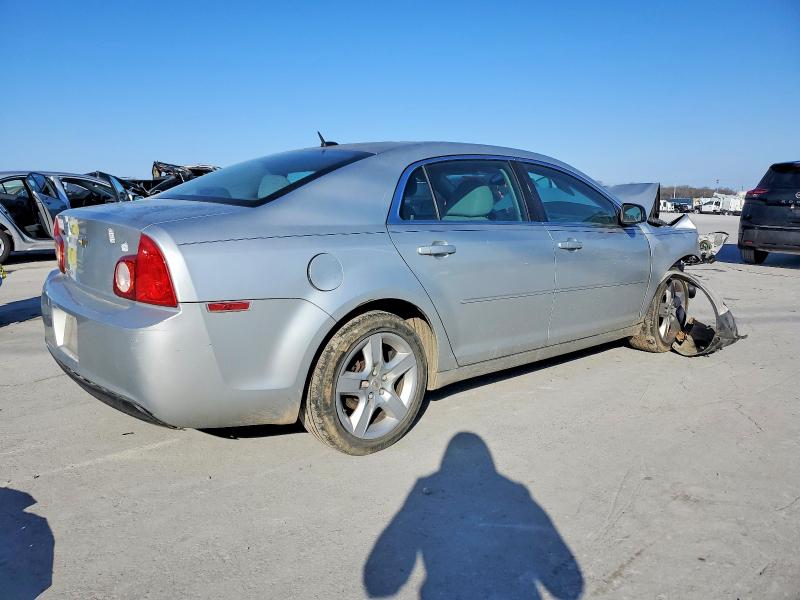 Zdjęcie 3 z aukcji – 2011 CHEVROLET MALIBU z VIN 1G1ZB5E16BF176138
