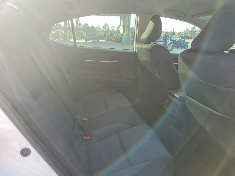 Photo 10 from auction – 2025 TOYOTA CAMRY with VIN 4T1DAACK5SU196025