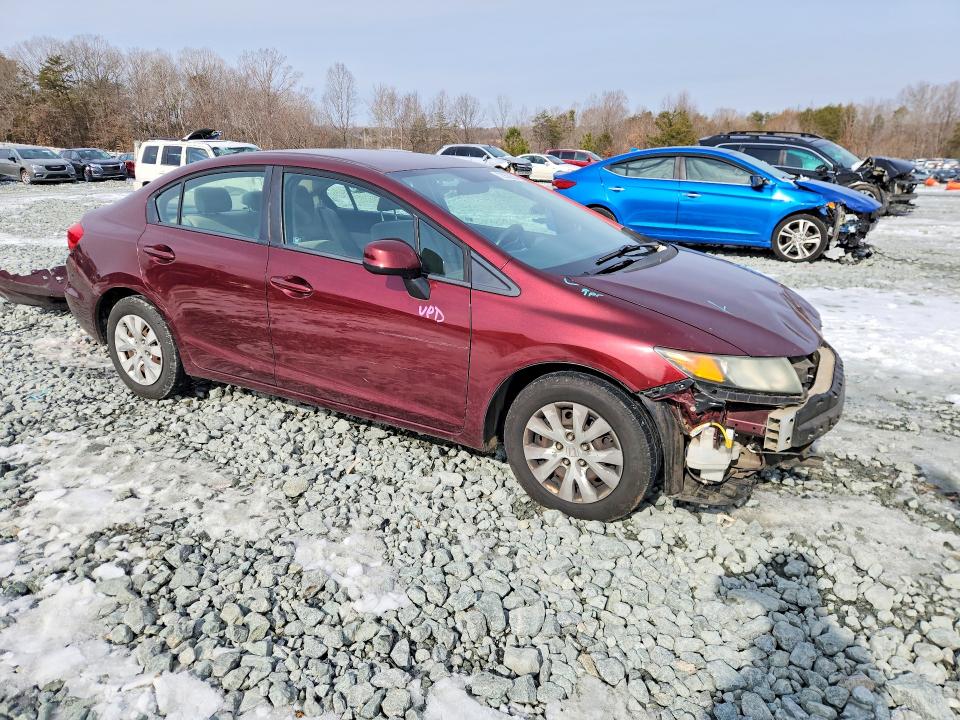 Photo 4 from auction – 2012 HONDA CIVIC LX with VIN 19XFB2F56CE031526