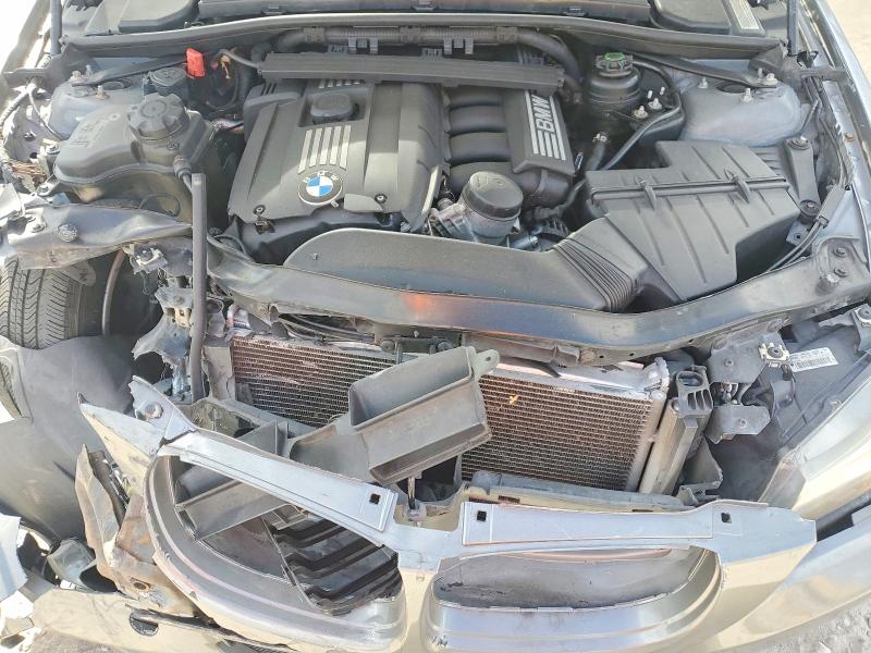 Photo 11 from auction – 2011 BMW 328 XI with VIN WBAPK7C52BA974176