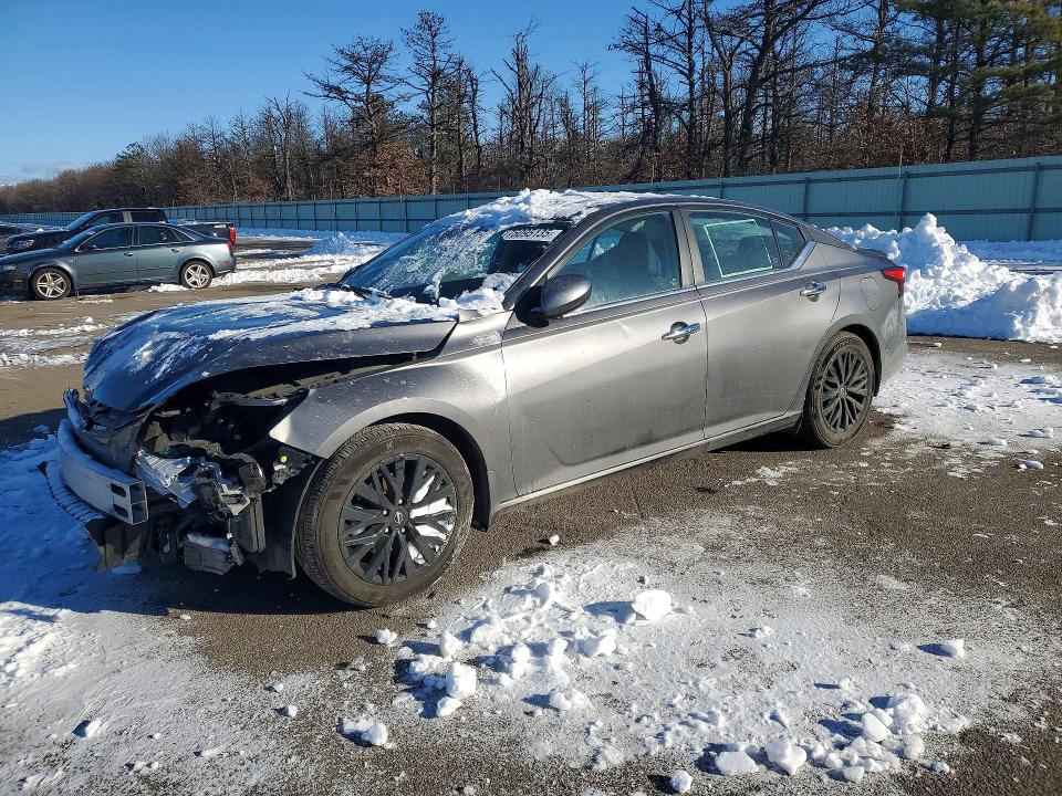 Photo 1 from auction – 2025 NISSAN ALTIMA with VIN 1N4BL4DV9SN330227
