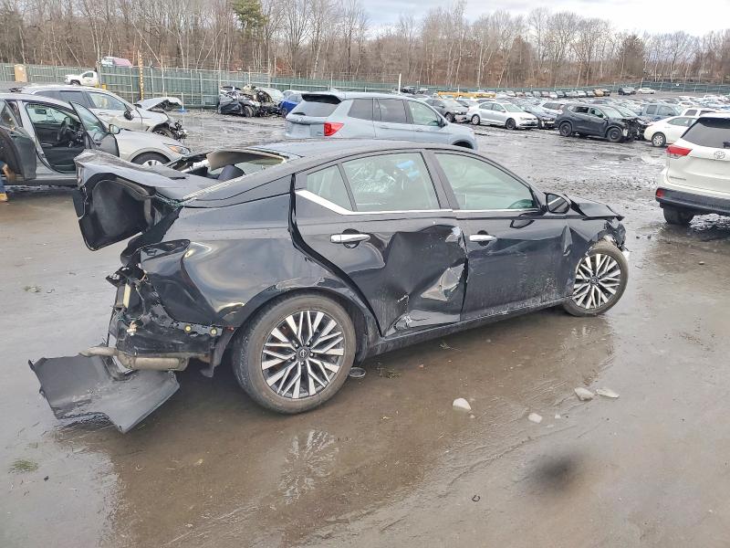 Photo 3 from auction – 2023 NISSAN ALTIMA SV with VIN 1N4BL4DV6PN315515
