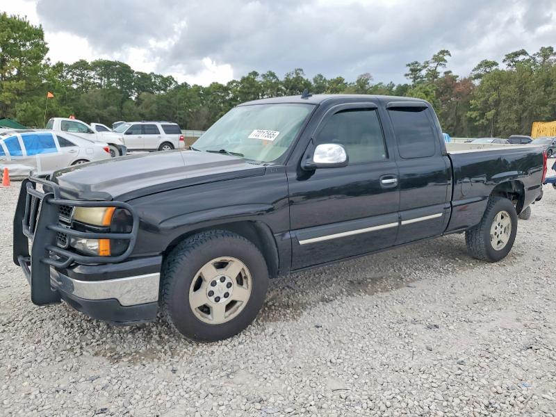 CHEVROLET SILVERADO 2006 with VIN 2GCEC19V261311959 - Photo from auction