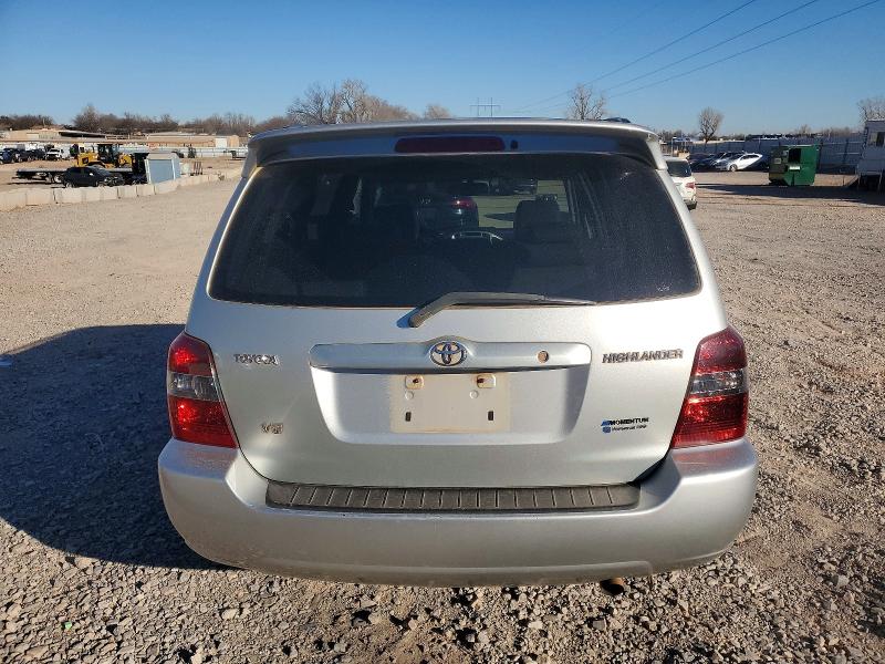 Photo 6 from auction – 2004 TOYOTA HIGHLANDER with VIN JTEDP21A440025758