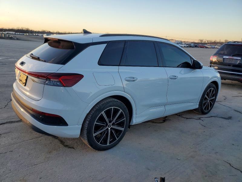 Zdjęcie 3 z aukcji – 2025 AUDI Q4 E-TRON z VIN WA1B5BFZ0SP071912