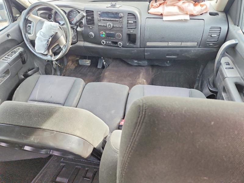 Photo 8 from auction – 2013 CHEVROLET SILVERADO with VIN 1GC1KXC81DF117887