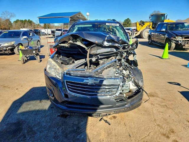Photo 5 from auction – 2016 CHEVROLET TRAX 1LT with VIN 3GNCJLSBXGL247914