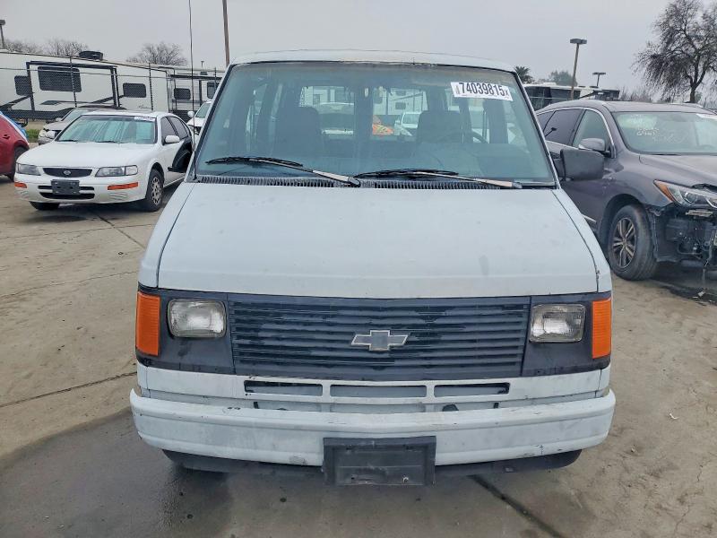 Photo 5 from auction – 1990 CHEVROLET ASTRO with VIN 1GNDM15Z9LB168092