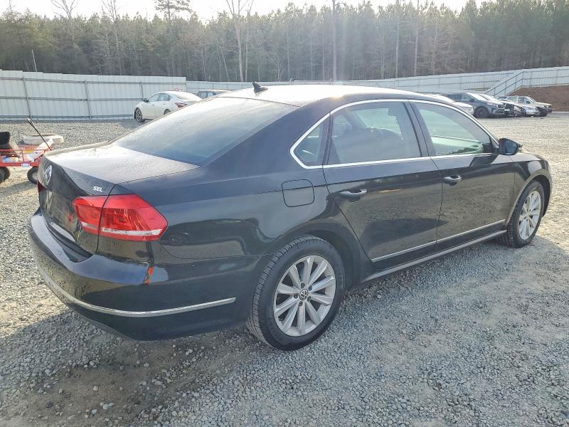 Photo 3 from auction – 2012 VOLKSWAGEN PASSAT SEL with VIN 1VWCP7A34CC021198