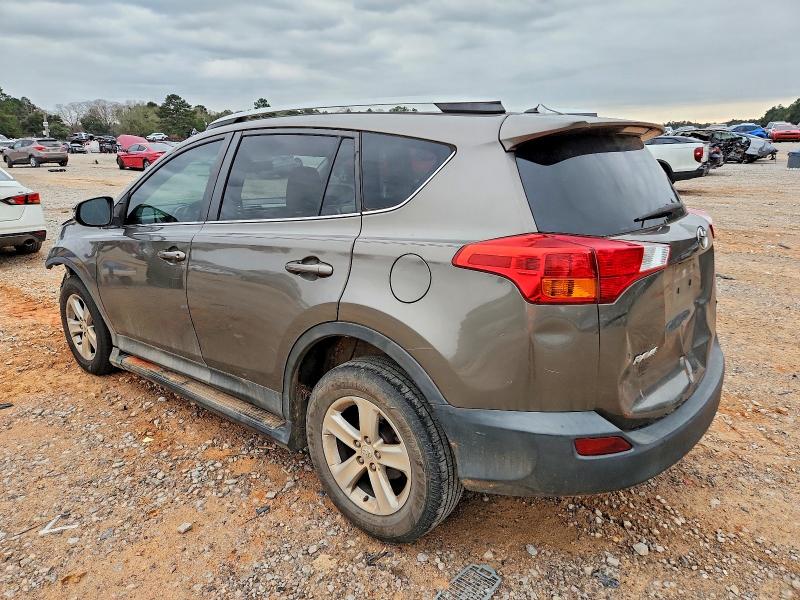 Photo 2 from auction – 2013 TOYOTA RAV4 XLE with VIN 2T3WFREV6DW068662