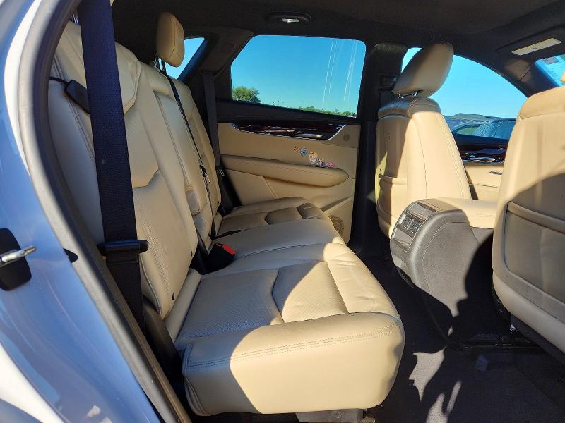 Photo 11 from auction – 2017 CADILLAC XT5 LUXURY with VIN 1GYKNBRS2HZ101309