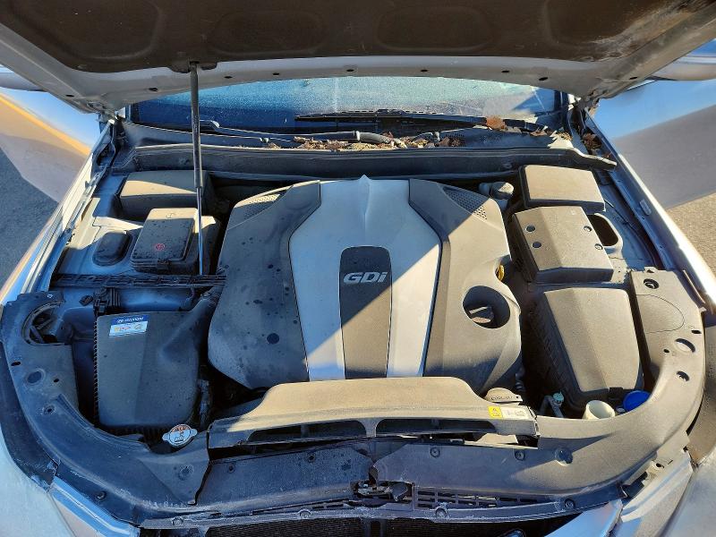 Photo 11 from auction – 2013 HYUNDAI GENESIS 3. with VIN KMHGC4DD7DU238187