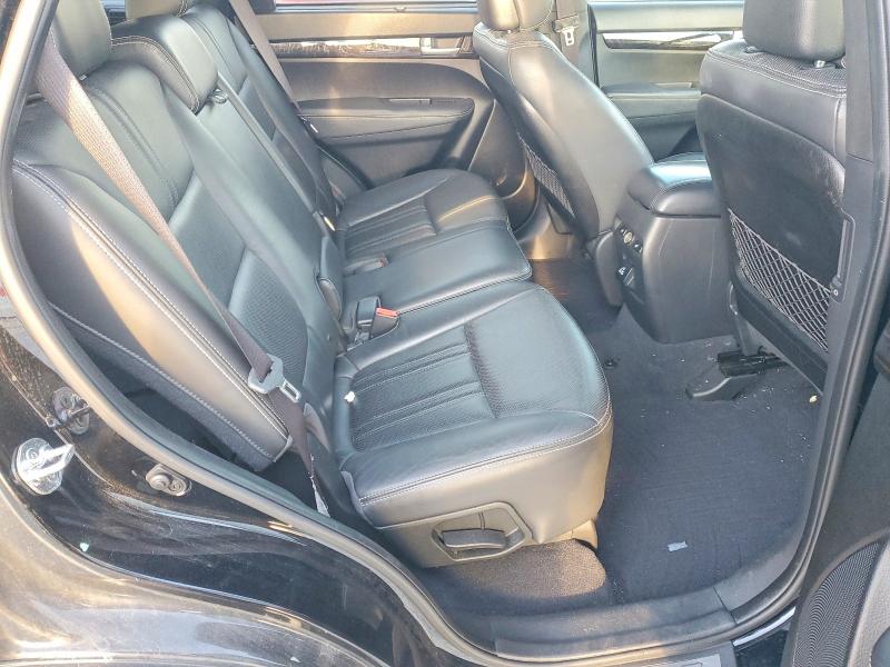 Photo 10 from auction – 2014 KIA SORENTO SX with VIN 5XYKWDA77EG457383