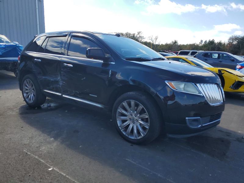 Photo 4 from auction – 2011 LINCOLN MKX with VIN 2LMDJ8JK2BBJ04990