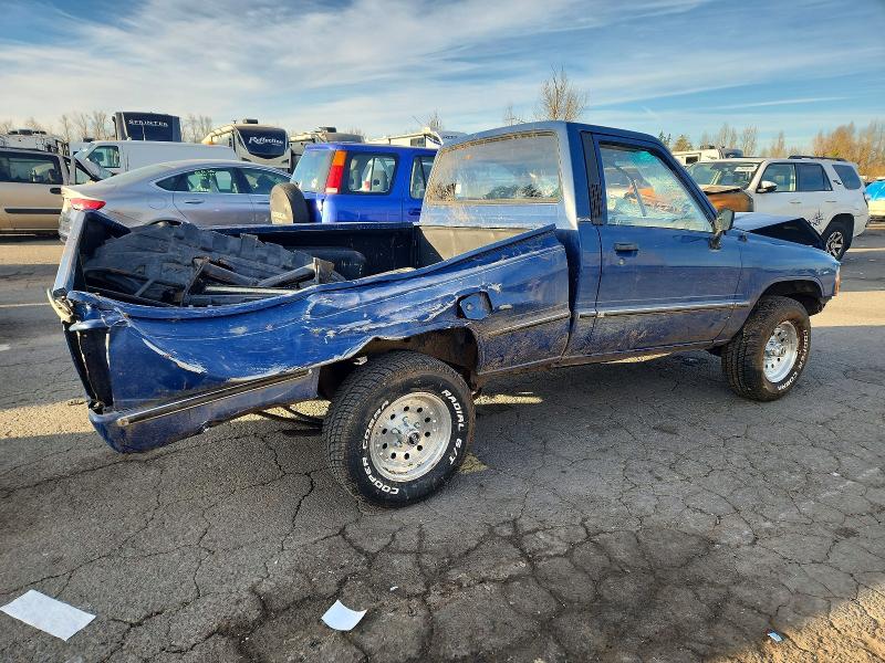Photo 3 from auction – 1986 TOYOTA PICKUP 1/2 with VIN JT4RN50R5G0198069