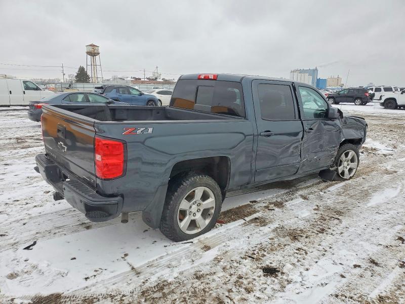 Photo 3 from auction – 2018 CHEVROLET SILVERADO with VIN 3GCUKREC1JG372625