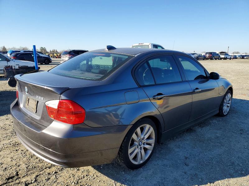 Photo 3 from auction – 2007 BMW 328 I with VIN WBAVA37517NE27514