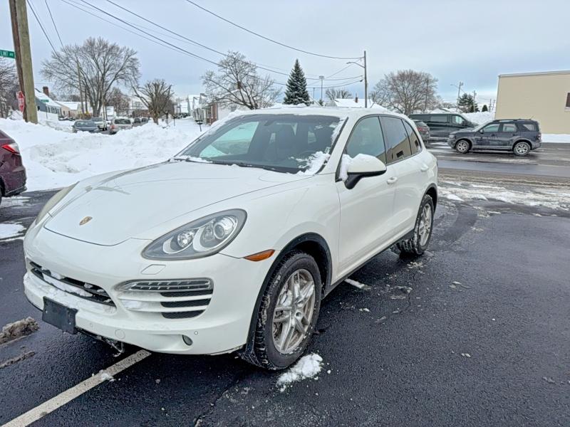 Photo 2 from auction – 2011 PORSCHE CAYENNE with VIN WP1AA2A25BLA08947