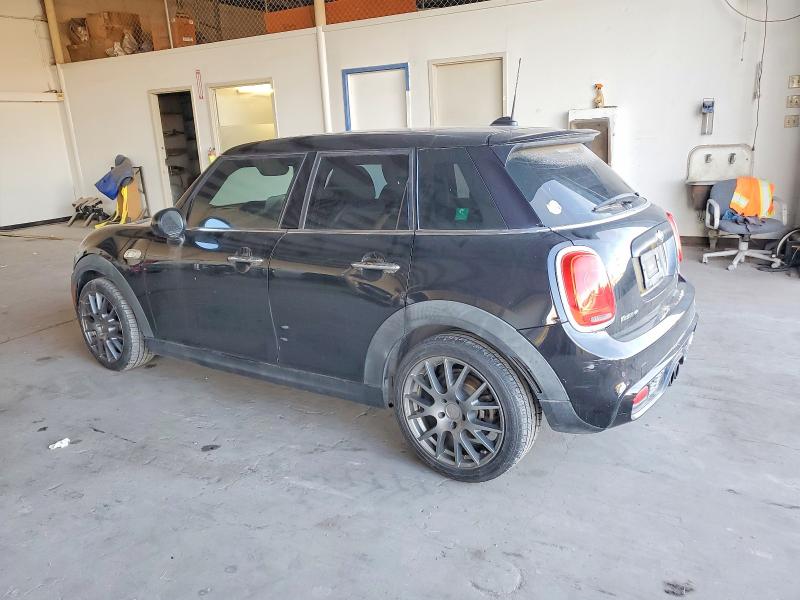 Photo 2 from auction – 2015 MINI COOPER S with VIN WMWXU3C54F2B58642