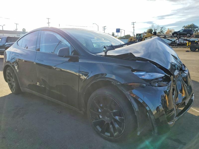 صورة رقم 4 من المزاد - 2023 TESLA MODEL Y مع VIN 7SAYGDEE0PA045753