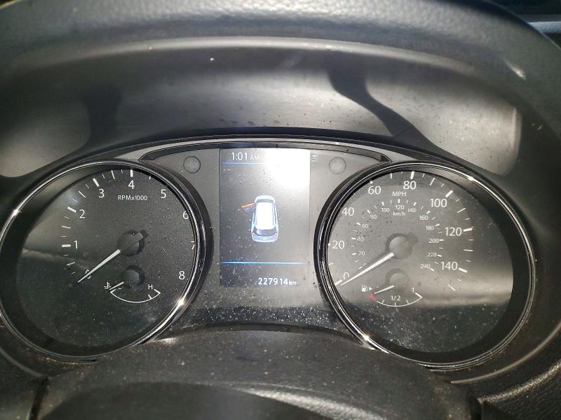 Photo 9 from auction – 2018 NISSAN ROGUE S with VIN 5N1AT2MT0JC735908
