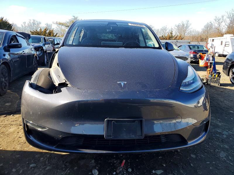 Photo 5 from auction – 2020 TESLA MODEL Y with VIN 5YJYGDEE4LF048004