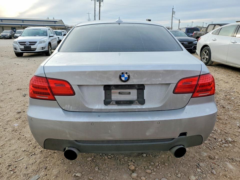 Photo 6 from auction – 2013 BMW 335 with VIN WBAKG7C58DJ437570