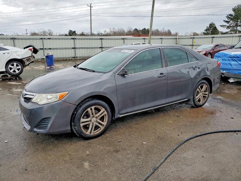 TOYOTA CAMRY BASE 2012 с VIN 4T1BF1FK0CU142153 - Фото с аукциона