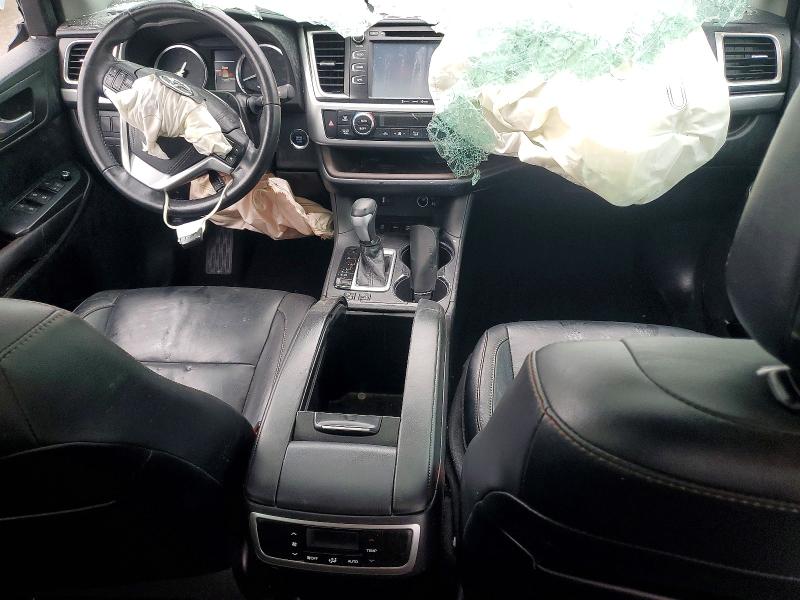 Zdjęcie 8 z aukcji – 2016 TOYOTA HIGHLANDER z VIN 5TDJKRFH2GS506114