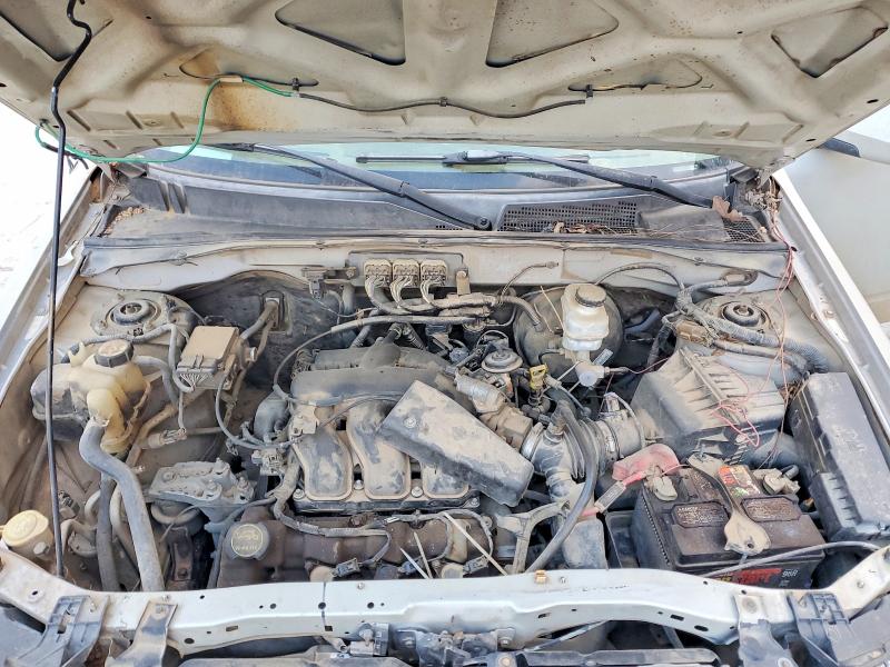 Photo 12 from auction – 2008 FORD ESCAPE LIM with VIN 1FMCU94138KE18959