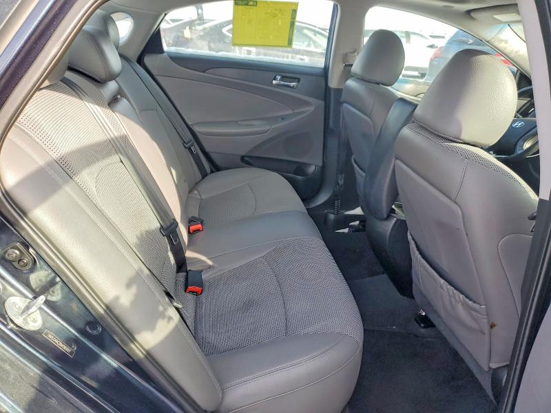 Photo 10 from auction – 2013 HYUNDAI SONATA SE with VIN 5NPEC4AC2DH791007