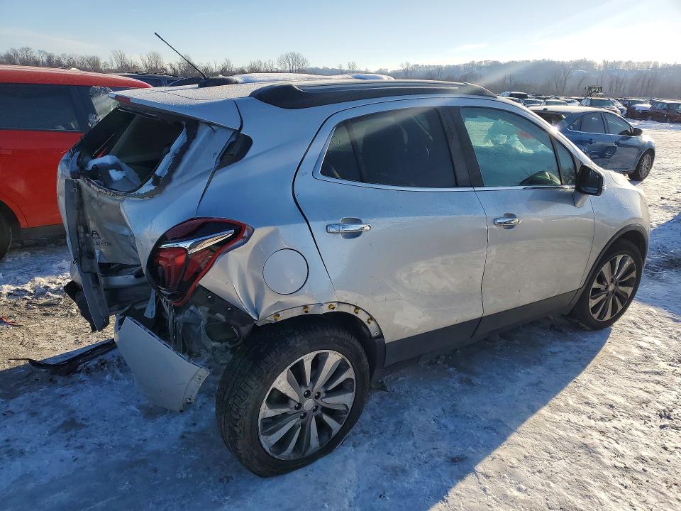 Photo 3 from auction – 2018 BUICK ENCORE with VIN KL4CJASB6JB608149