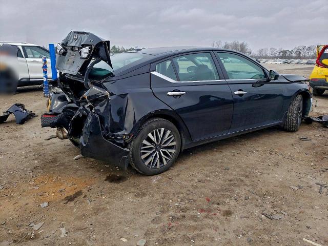Photo 3 from auction – 2024 NISSAN ALTIMA SV with VIN 1N4BL4DV2RN329723