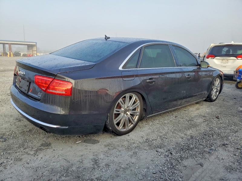 Foto 3 de la subasta – 2011 AUDI A8 L QUATT con VIN WAURVAFD5BN028047