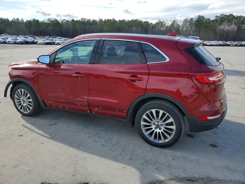 Photo 2 from auction – 2017 LINCOLN MKC with VIN 5LMCJ3C96HUL70419