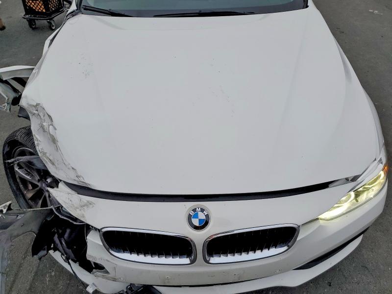 Photo 11 from auction – 2017 BMW 320 I with VIN WBA8E1G35HNU17376