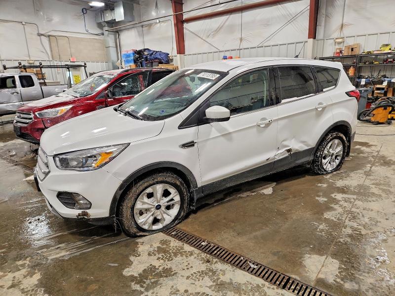 FORD ESCAPE SE 2019 with VIN 1FMCU9GD0KUB04266 - Photo from auction