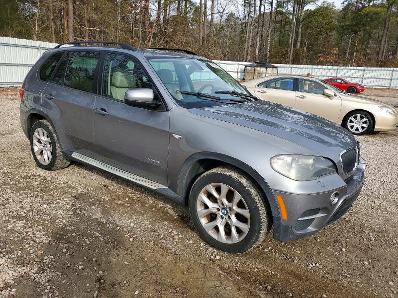 Photo 4 from auction – 2011 BMW X5 XDRIVE3 with VIN 5UXZV4C52BL403694