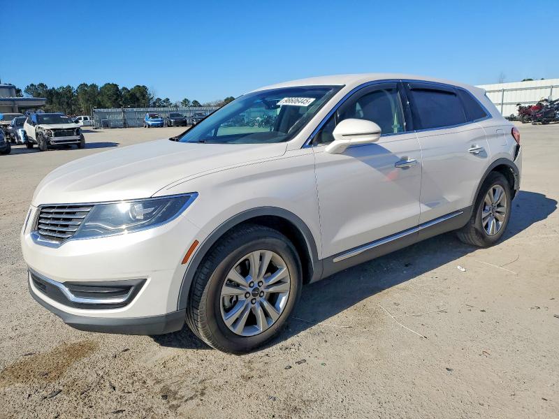 LINCOLN MKX PREMIE 2018 with VIN 2LMPJ6JRXJBL34855 - Photo from auction