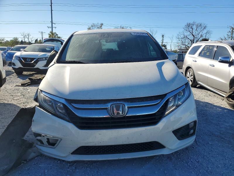 Photo 5 from auction – 2018 HONDA ODYSSEY EX with VIN 5FNRL6H79JB034492