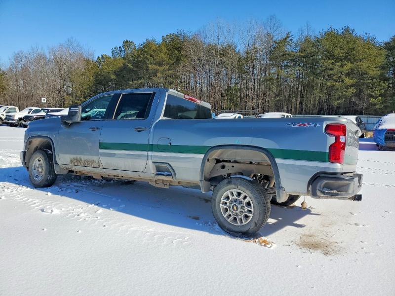 Photo 2 from auction – 2025 CHEVROLET SILVERADO with VIN 1GC4KLE74SF245211