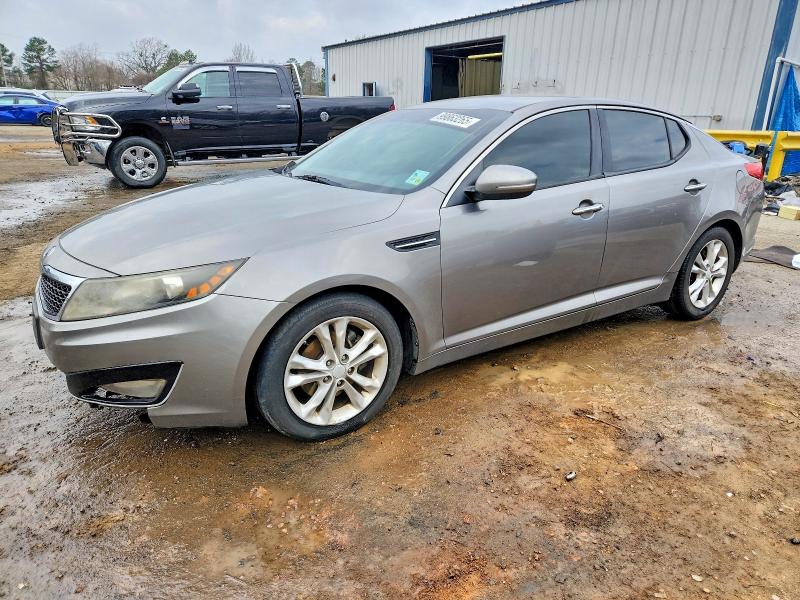 KIA OPTIMA EX 2012 with VIN 5XXGN4A75CG010075 - Photo from auction